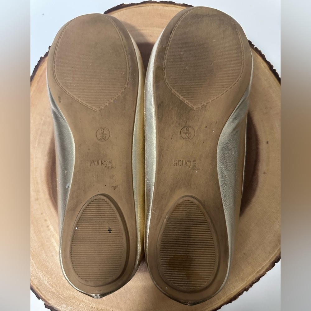 โจ๐ฉฐ Metallic Gold Ballet Flats โ Rouge ๐ฉฐโจ - Picture 8 of 11